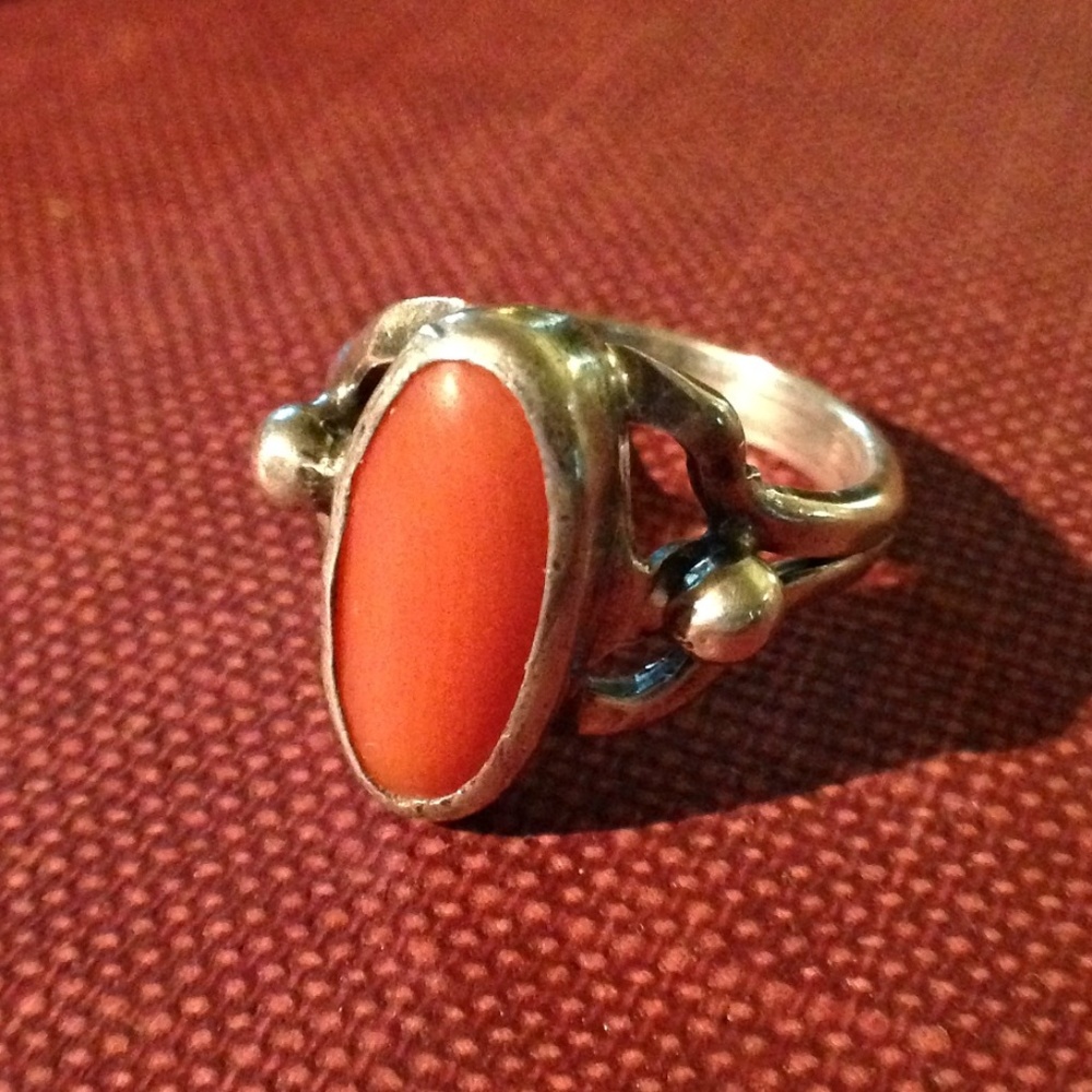 Vintage Native American sterling coral ring